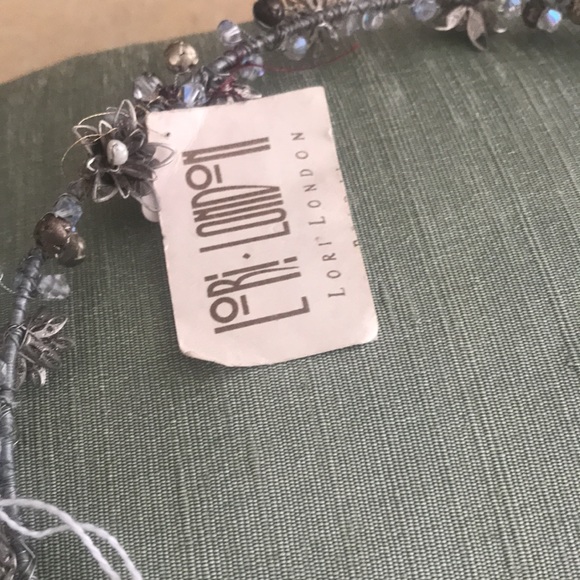 Tiara vintage branded .Lori london - Picture 5 of 5